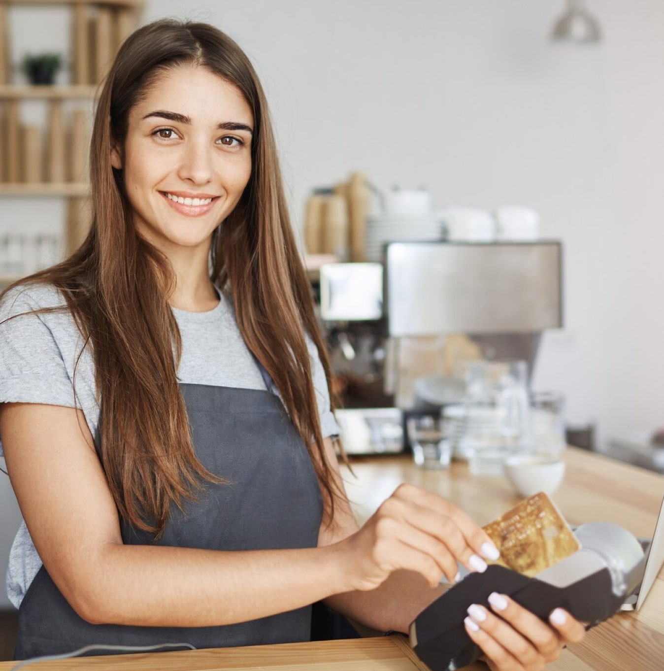 Pouch Pay app preview